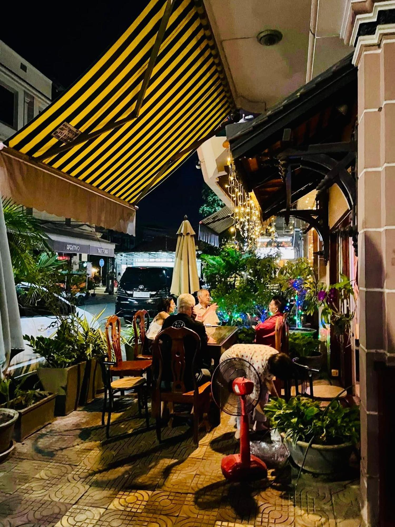U Dara inn Siem Reap Bagian luar foto